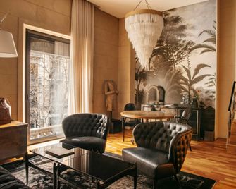 Claris Hotel & Spa GL, a Small Luxury Hotel of the World - Barcelona - Pokój dzienny