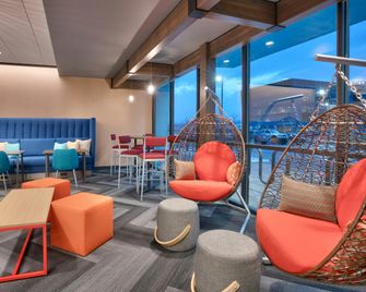 Tru by Hilton Lehi - Lehi - Lounge