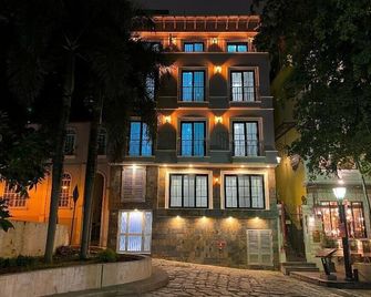 Luxury Apartments in Las Peñas - Guayaquil, La Rosa Del Rio Building, Balconies With Panoramic Views, Relaxation And Within The Tourist Zone - Guayaquil - Edificio