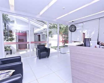 Escario Central Hotel - Ciudad de Cebú - Recepción