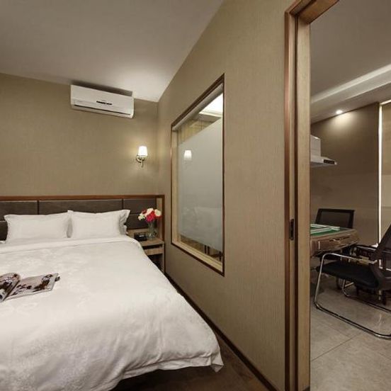 Hanyong Hotel Shenzhen International Exhibition Center image 1