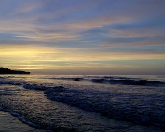 Face Sea House - Landing Beach - Omaha Beach - Unforgettable Stay - فييرفيل-سور-مير - غرفة نوم