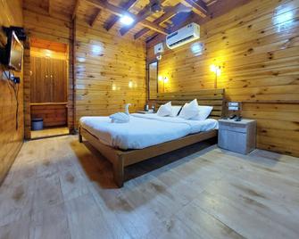 The Empyrean - Tarkarli - Bedroom