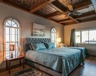 Spectacular Fountain Hills 5 Bdrm Wpool - Fountain Hills - Bedroom