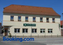Hotel-Stadt-Aschersleben - Aschersleben - Gebouw