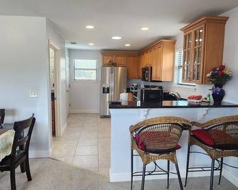 Apartment in Ponte Vedra Beach - Ponte Vedra Beach - Kitchen