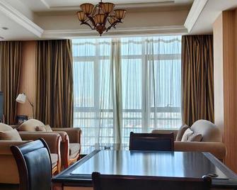 Vienna Hotel - Tianjín - Sala de estar