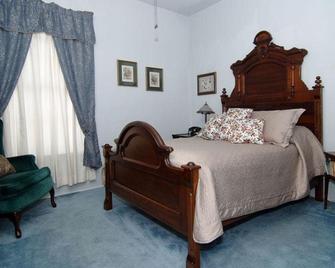 Hall Place Bed and Breakfast - Glasgow - Bedroom