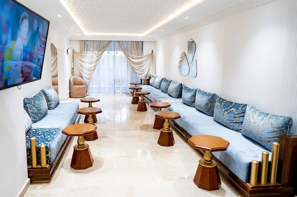 فندق أرجانا