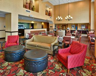 Hampton Inn & Suites Fredericksburg - Fredericksburg - Lounge