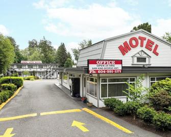 Linda Vista Motel - Surrey - Edificio