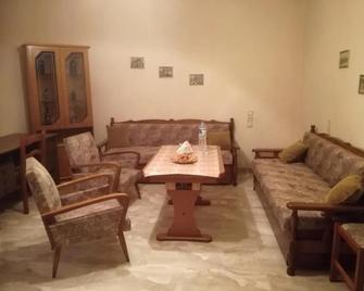 Apartment Korinos Mama Machi - Korinos - Soggiorno