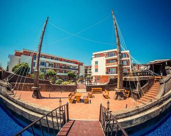 Menada Privilege Fort Beach Cosy Studio - Elenite - Outdoor view