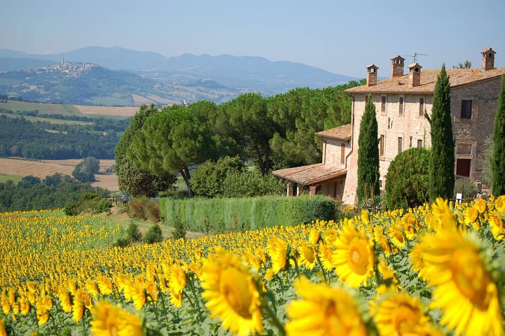 Agriturismo Casale dei Frontini - Todi - Außenansicht
