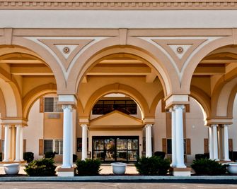 Comfort Suites University Area Notre Dame-South Bend - סאות' בנד - בניין