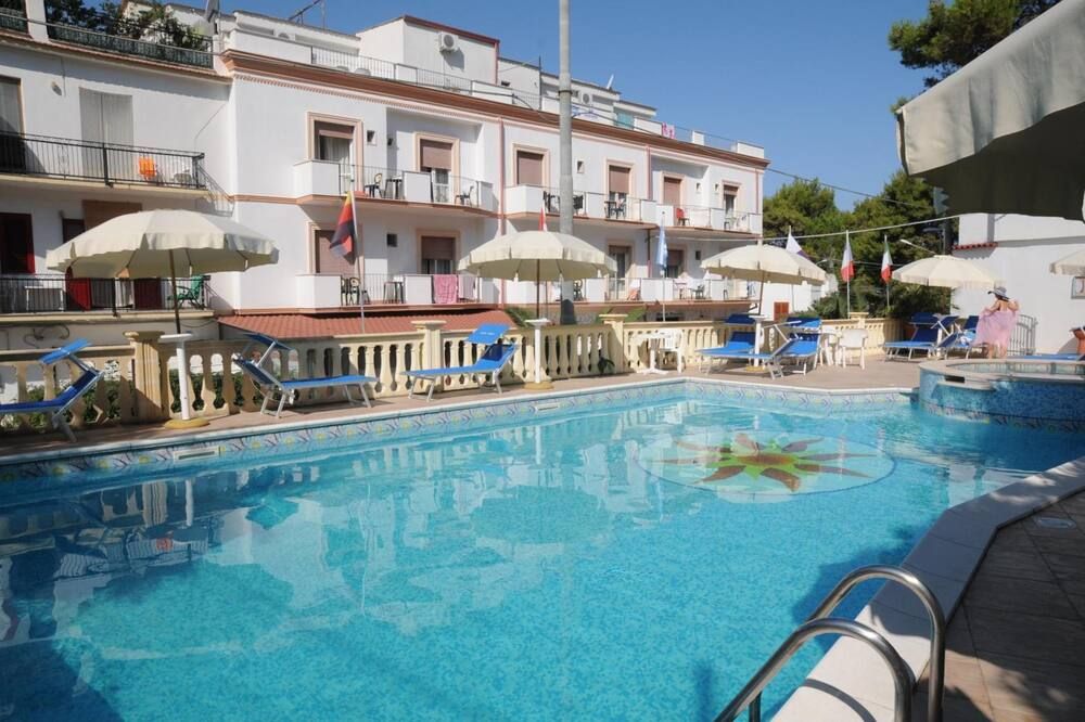 Hotel Pineta - Vico del Gargano - Pool