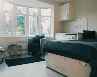 Cosy & Modern 1 Bed Studio Apart-Hotel - Harrow - Schlafzimmer