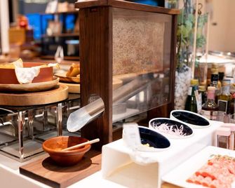 The Breakfast Hotel Marche Ishigakijima - Ішігакі
