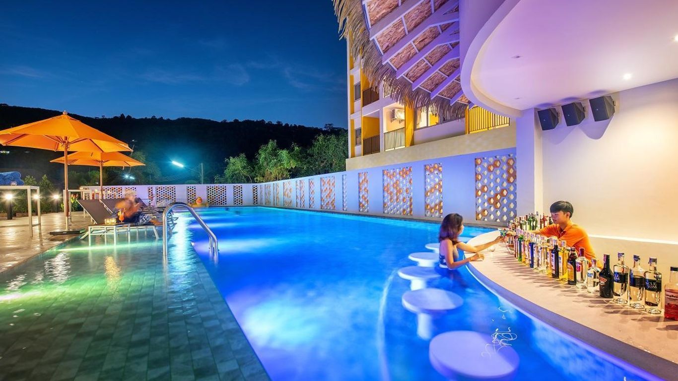 普吉蜂窩精品飯店