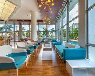 Maritime Hotel Fort Lauderdale Airport & Cruiseport - Fort Lauderdale - Lounge