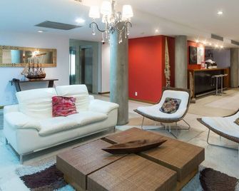 Real Colonia Hotel & Suites - Κολόνια ντελ Σακραμέντο - Σαλόνι