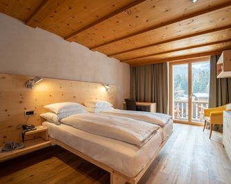 Hotel Albris - Pontresina - Bedroom