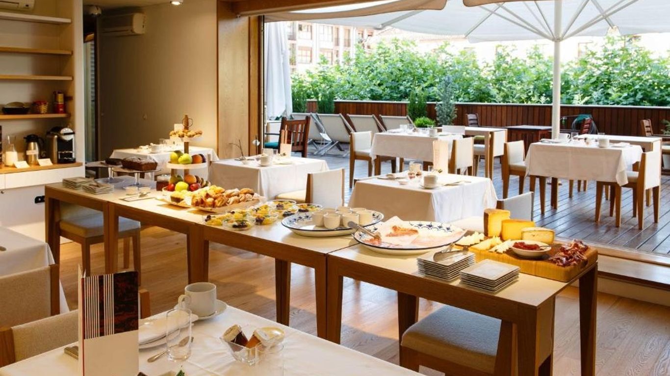 Hotel Echaurren Relais & Châteaux