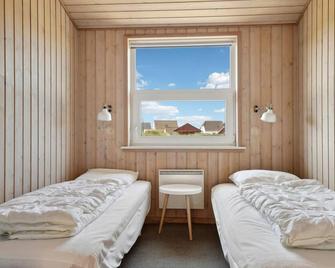 Amazing home in Thisted with kitchen - Nørre Vorupør