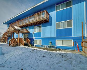 Anchorage Apartment Rental with Mountain Views! - Anchorage - Budynek