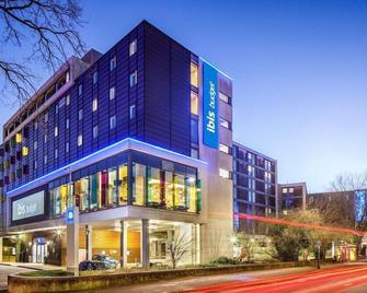 ibis budget London Heathrow Central - Hounslow - Gebäude