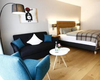 Gästezimmer Kamino - Hausern