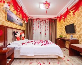 Jinxing Hostel - Jilin - Bedroom