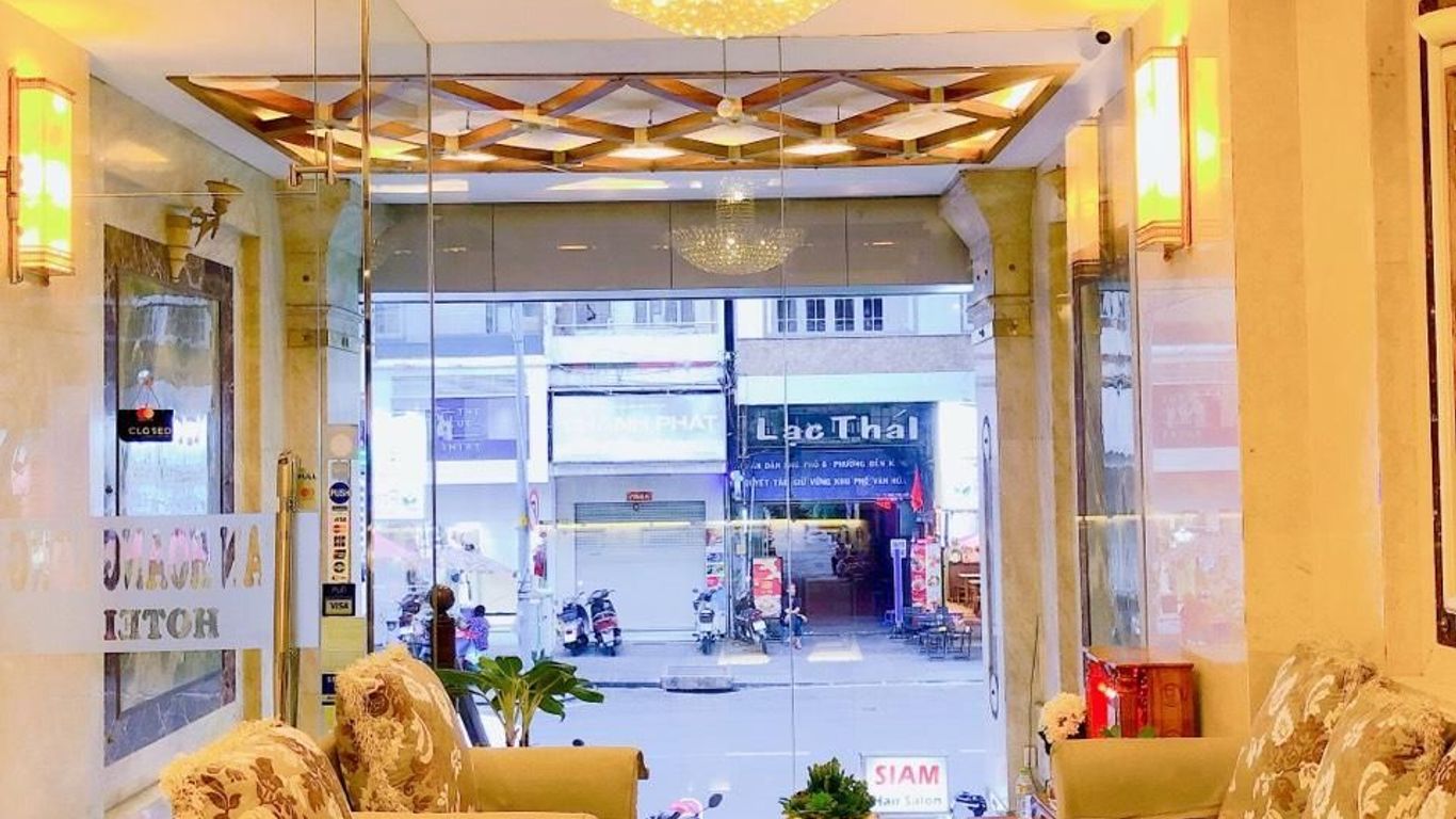 Tan Hoang Long Hotel