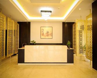 Enrise by Sayaji Rewa - Rewa - Front desk