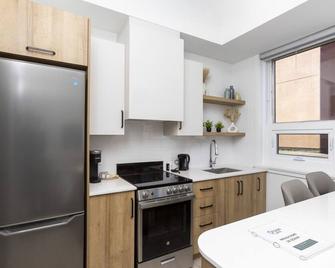 Loft 207 | Rooftop | Downtown - Rimouski - Kitchen
