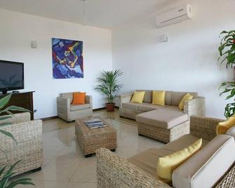 Hotel Castello Budoni - Budoni - Living room