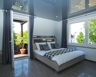 Nanis Hotel & Appartements - Steinhude - Bedroom