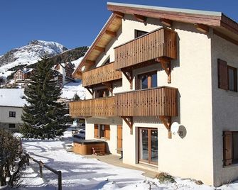 Chalet Montagnard | Jacuzzi Privé + Wi-Fi Gratuit - Les Deux-Alpes - Bâtiment