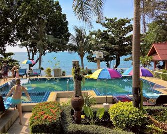 Penny's Resort - Ko Chang - Pool