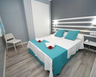 RF Apartamentos Bambi - Adults Only - Puerto de la Cruz - Soveværelse