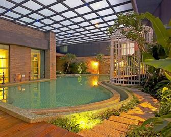 All-Ur Boutique Motel - Kaohsiung Branch - Kaohsiung - Piscina