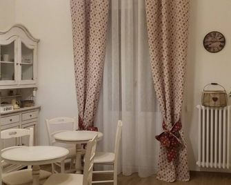 B&b Lei - Foggia - Comedor