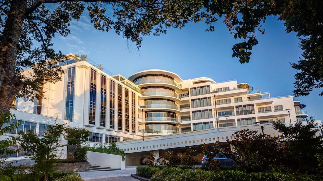 Mantra Charles Hotel Launceston