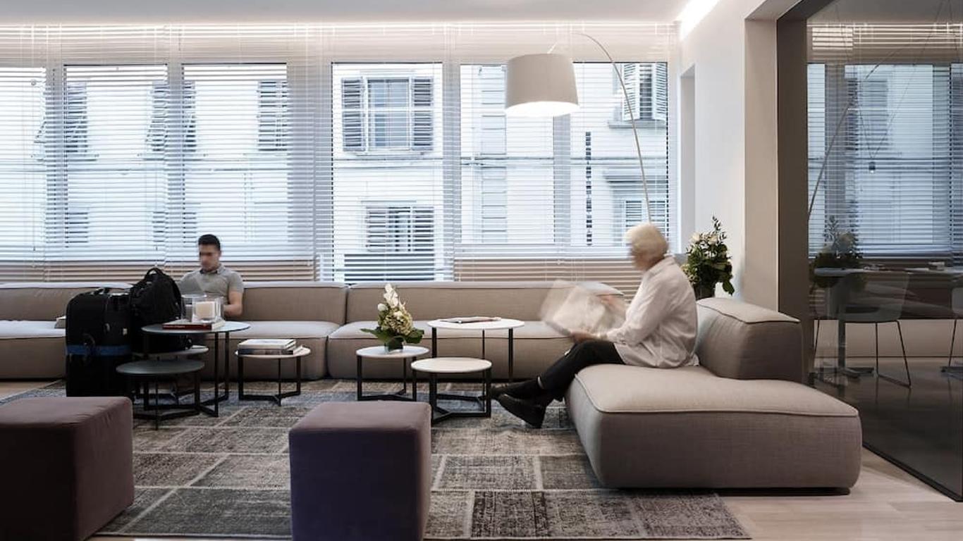 Hotel Glance In Florence