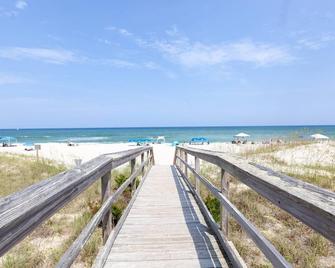 Beach Haven - Steps To Beach, Pier, & Restaurants - Kure Beach - Beach