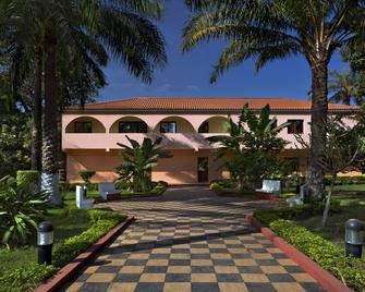 Dunia Hôtel Bissau - Bissau - Building