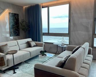 Carmel Holiday Apartments - Netanya - Sala