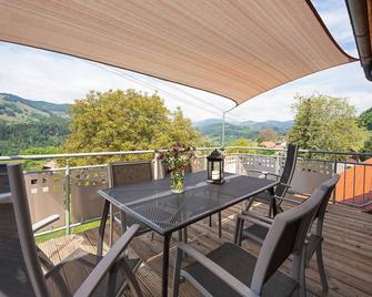 Ferienhof Wuchner - Fewo 'Wintertraum' - Schönau im Schwarzwald - Balcony