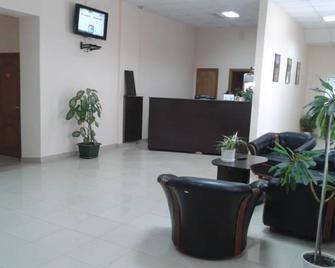 Prometei Hotel - Mineralnye Vody - Recepción