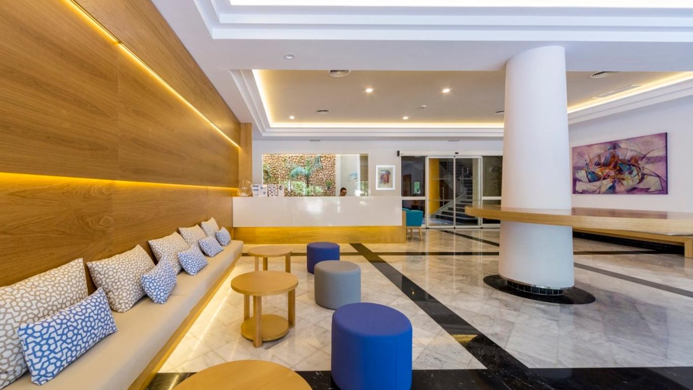 كوميتاس فلورامار